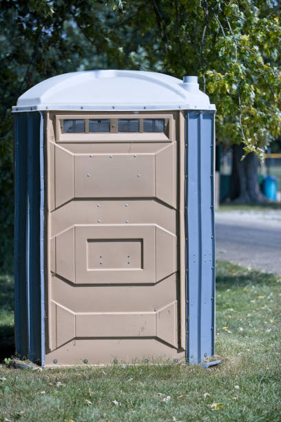 Best Portable toilet rental cost  in Rossville, IN